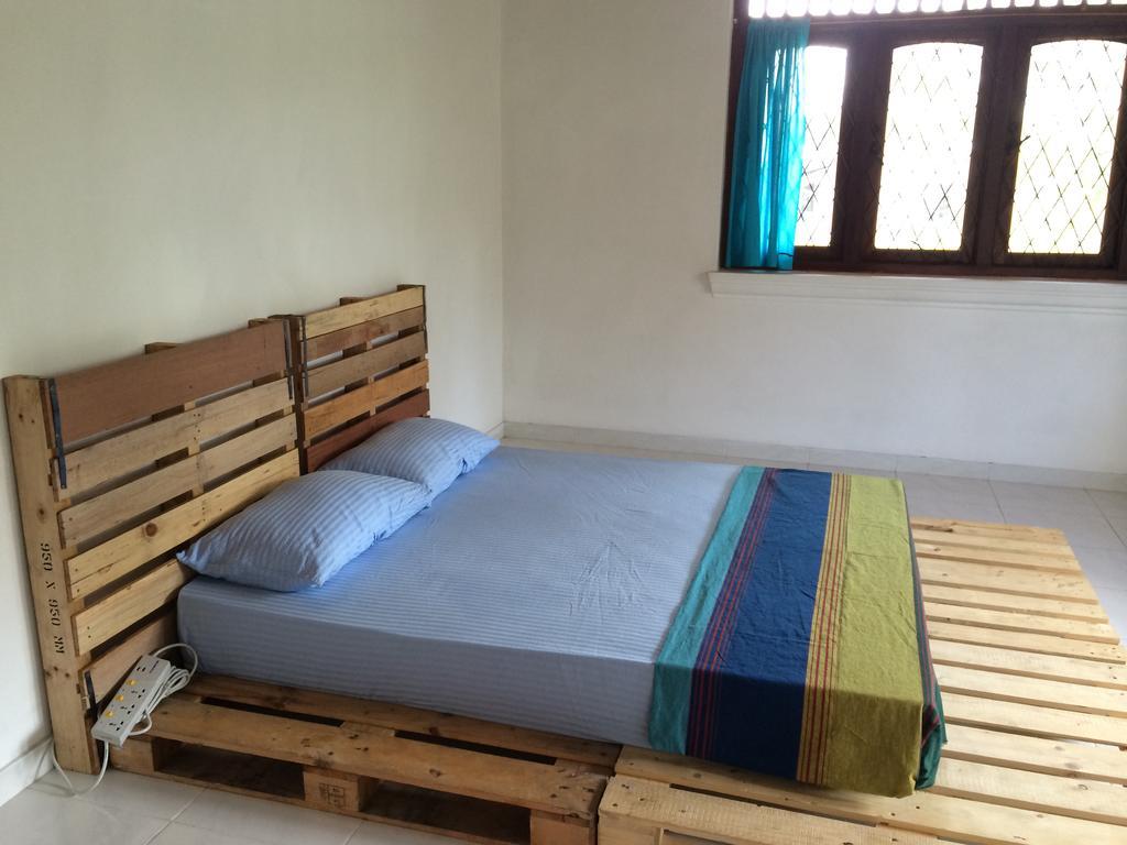 The Pallet House Dehiwala-Mount Lavinia Екстер'єр фото